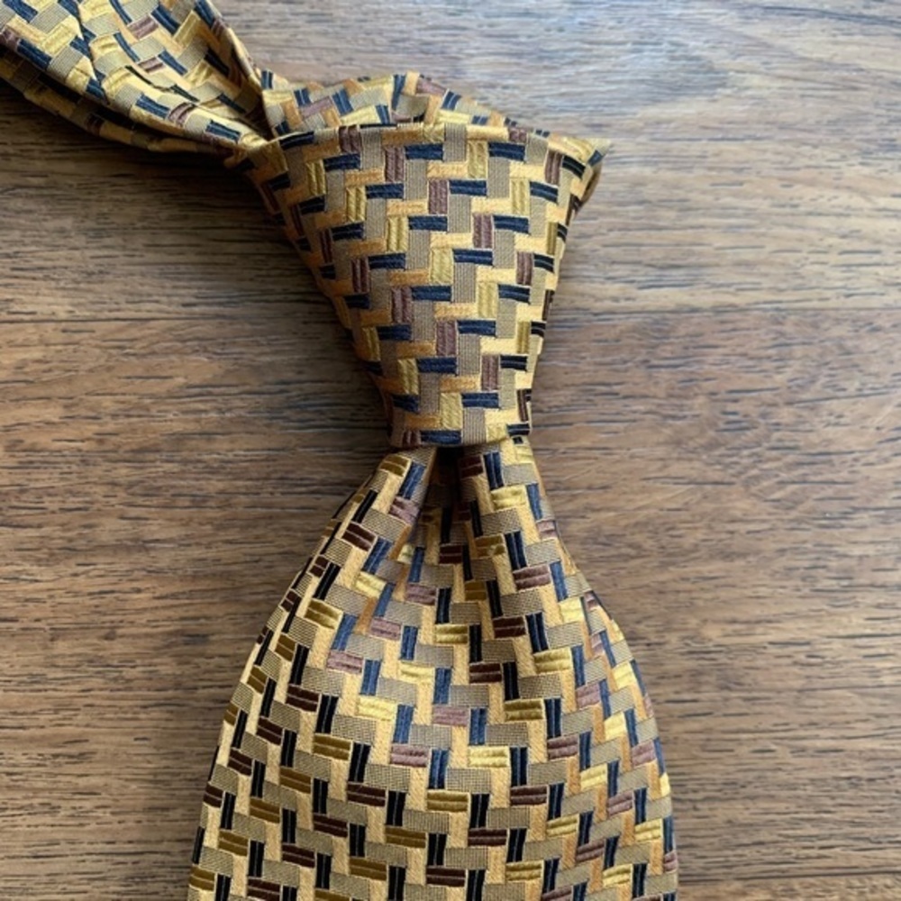 Altea “Seven Fold” Hand Made Silk Tie - Picture 3 of 8